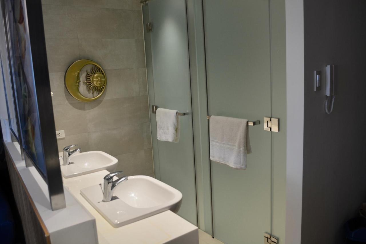 Luxxe Interior Design Condo - Novotel Residences At Acqua Private Residences 曼达卢永 外观 照片