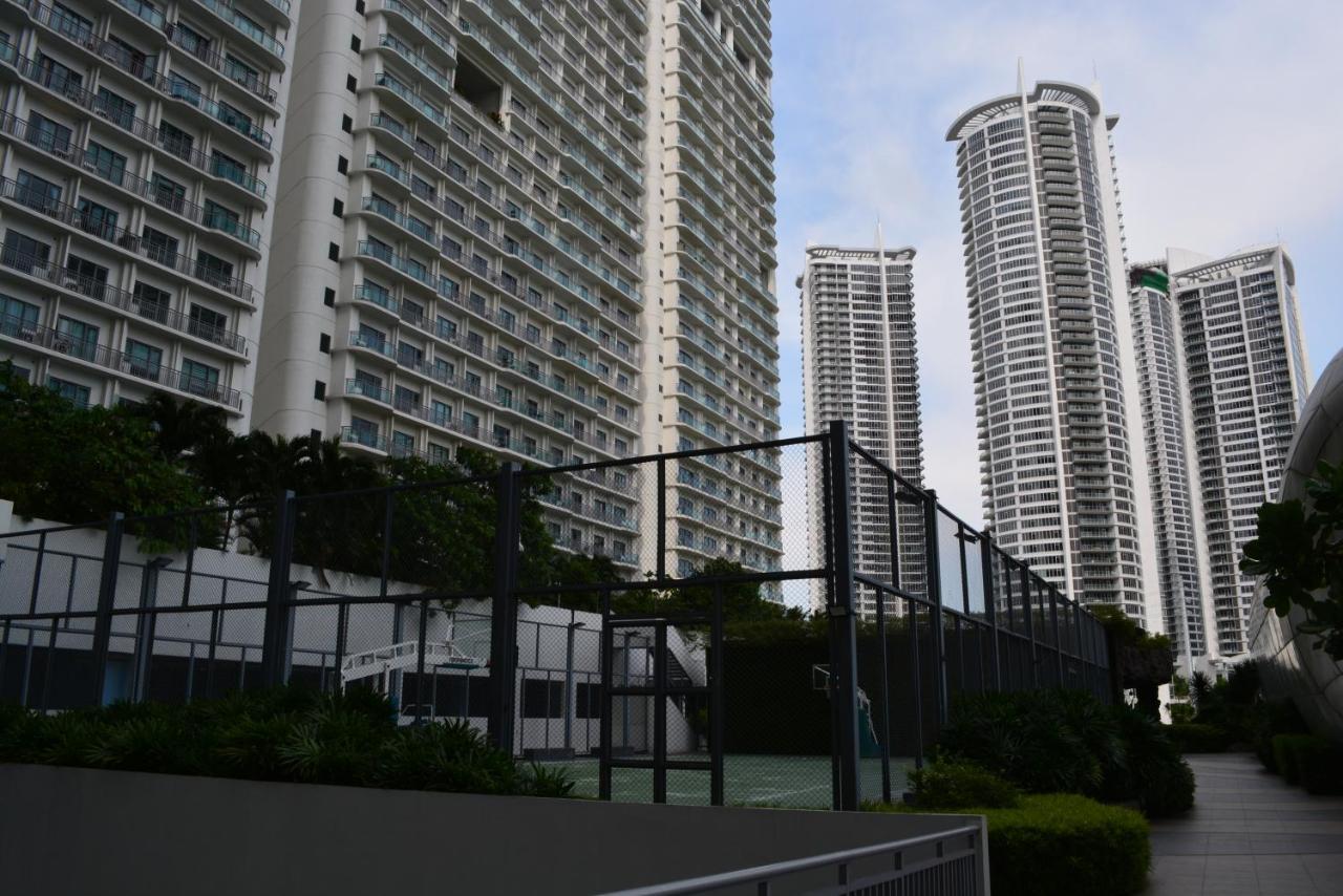 Luxxe Interior Design Condo - Novotel Residences At Acqua Private Residences 曼达卢永 外观 照片